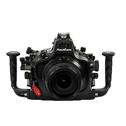 Nauticam Housing for the Nikon D700 na-17204.jpg
