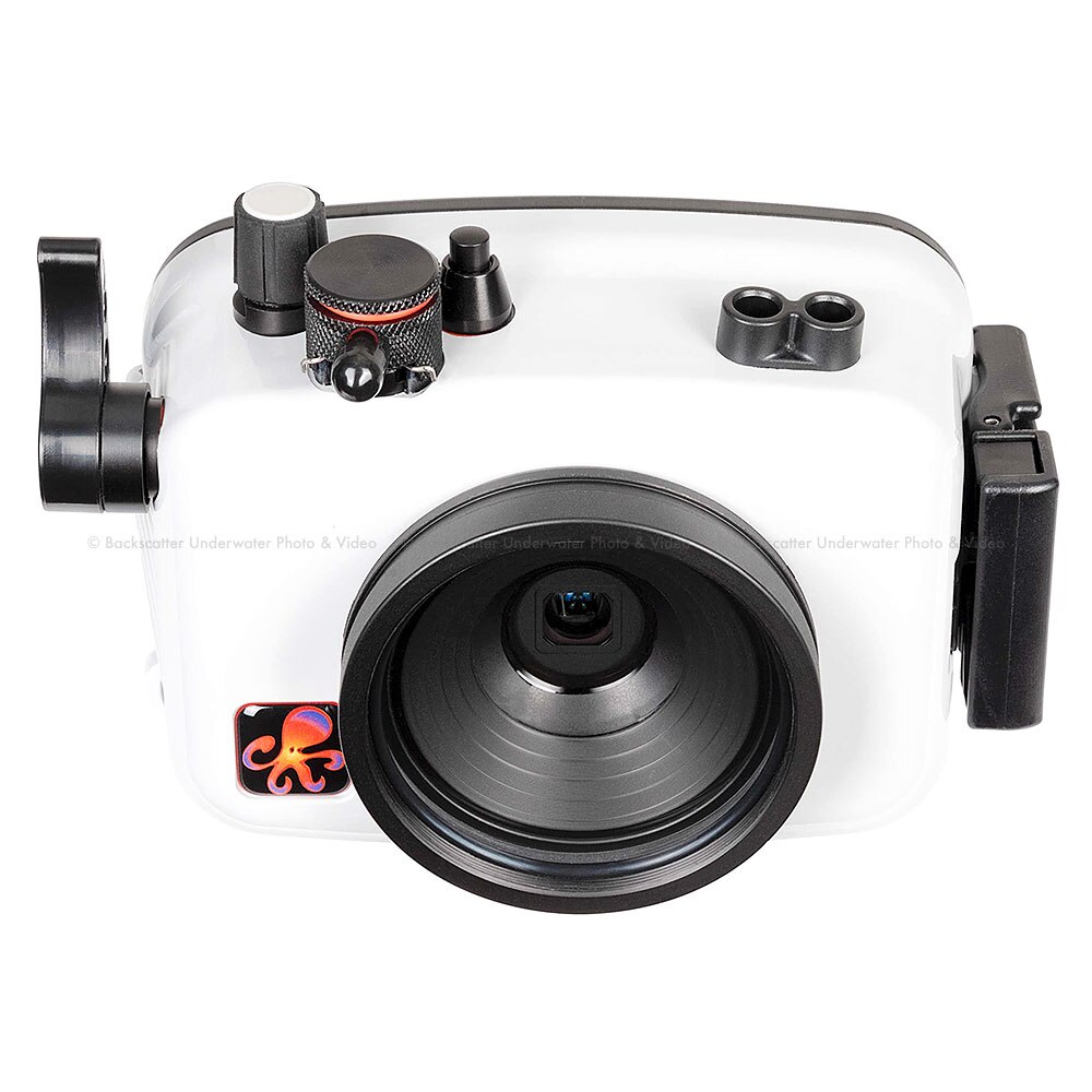 Ikelite Underwater Housing and Olympus Tough TG-6 Camera Kit