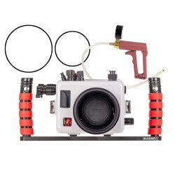 Ikelite Canon EOS R10 Underwater Housing 200DLM/D Deluxe Package