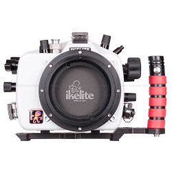 Ikelite 200DL Underwater Housing for Nikon D7100 & D7200 DSLR Cameras