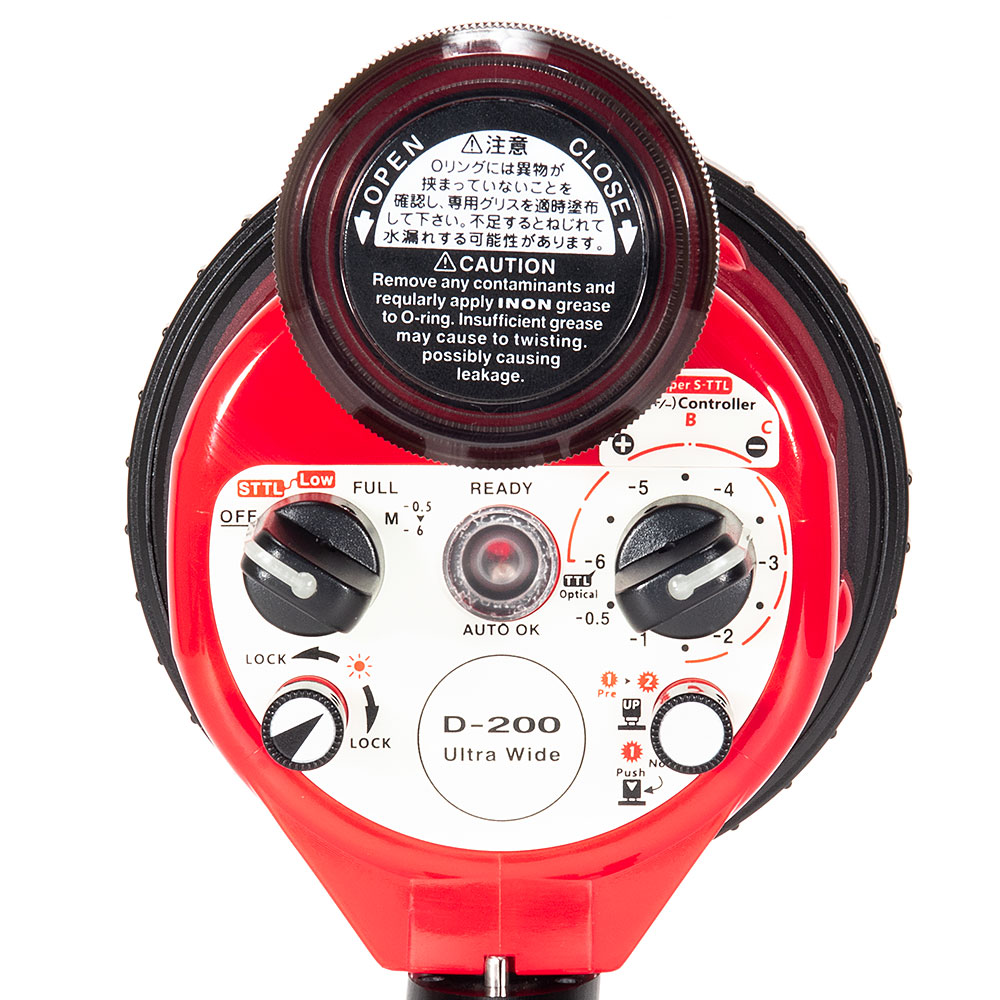 INON D-200 Type2 水中ストロボ INON D-200ストロボ 【概要】