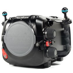 Nauticam Epic Lt Underwater Housing for Red Epic Dragon, Red Epic & Red Scarlet Cameras with SmallHD 502 Back