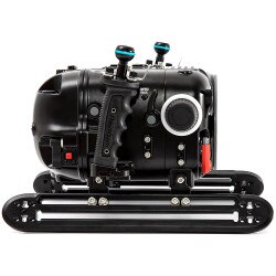 Nauticam Red Komodo 6K Underwater Cinema Housing - Standard Back Version