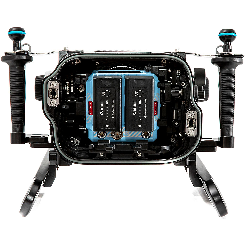 Nauticam Red Komodo 6K Underwater Cinema Housing - Shinobi Monitor