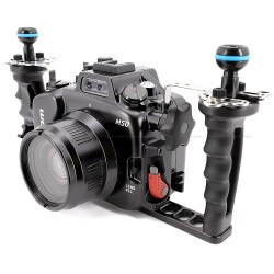 Nauticam Canon EOS M50 Underwater Housing NA-EOSM50