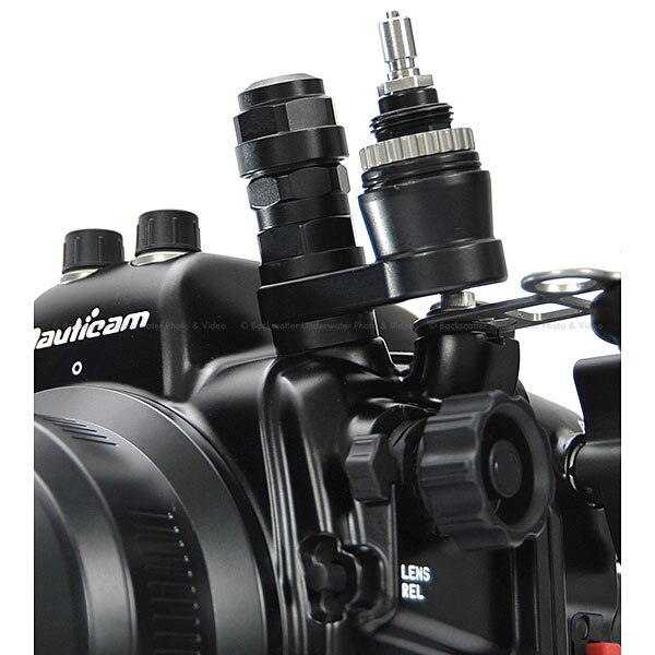 Nauticam Vacuum Check and Leak Detection System: M16 Dual Activation Vacuum Valve