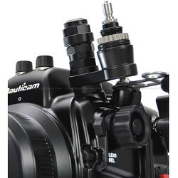 Nauticam Vacuum Check and Leak Detection System: M16 Offset Connector with Dual Activation Vacuum Valve