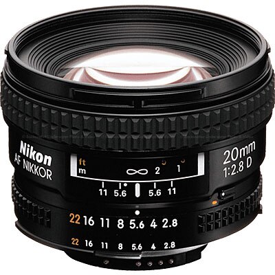 Nikon 20mm f2.8D AF Nikkor (62mm)