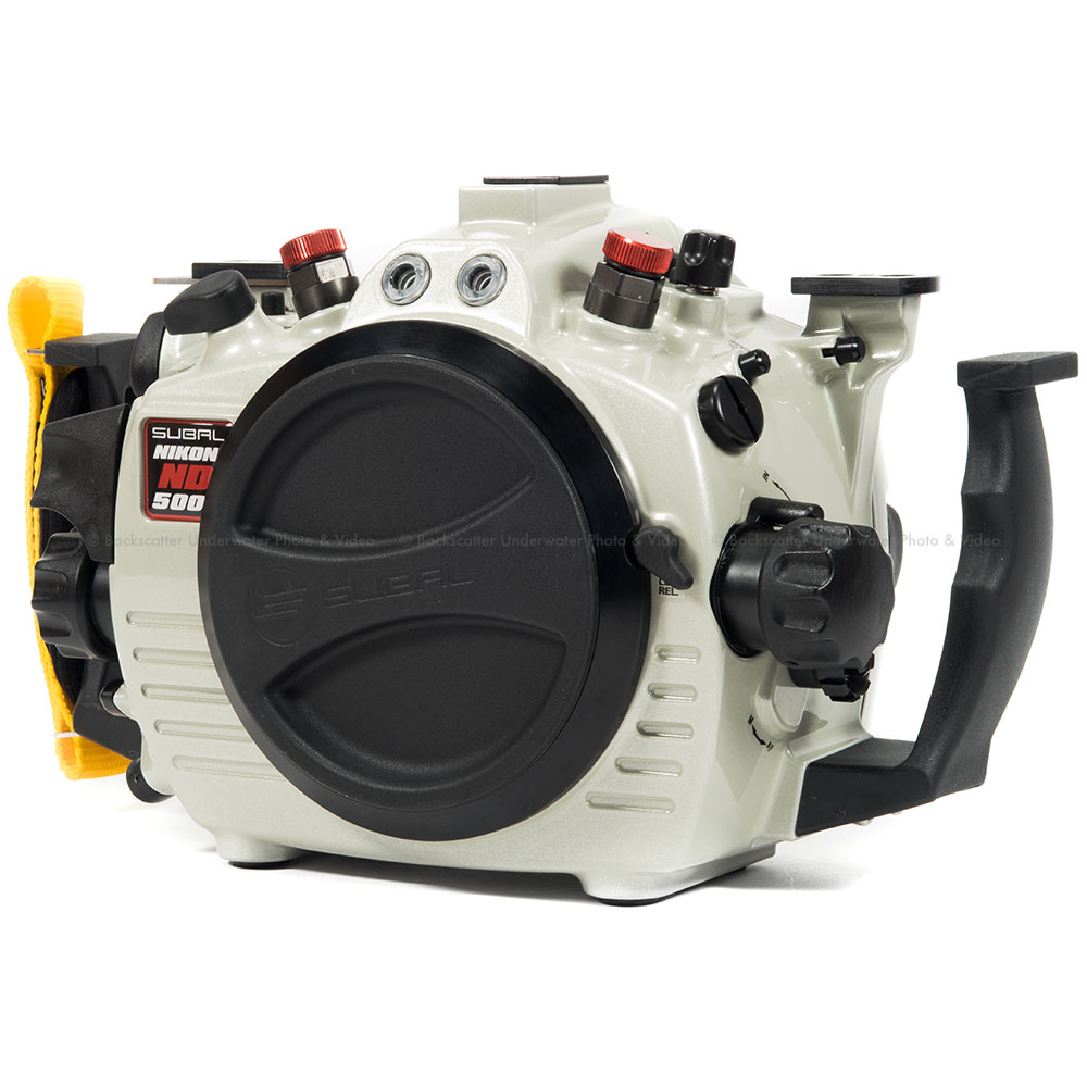 nikon d5000 underwater housing