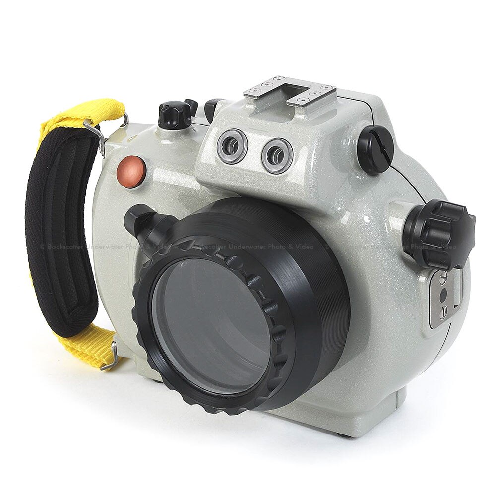 値下げ!!Nauticam NEX-5R用水中ハウジングポートドーム付き 値下げ!!Nauticam NEX-5R用水中ハウジングポートドーム付き