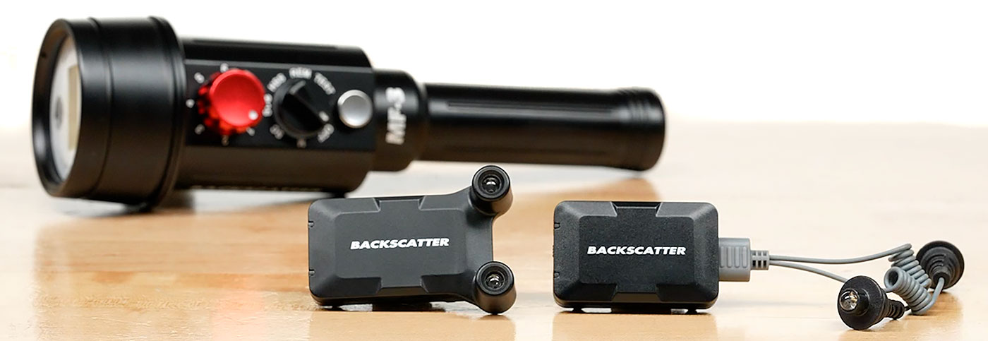 ©Backscatter - Best Underwater Compact Strobe - Sony Camera with BS Trigger and MF-3