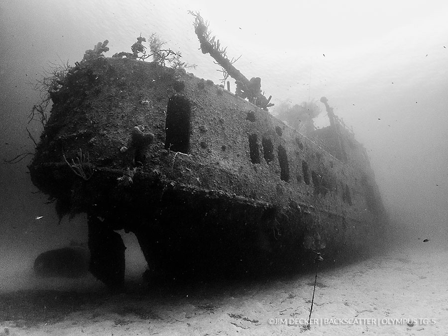 ©Jim Decker - Backscatter M52 Underwater Wide Angle Wet Lens shipwreck