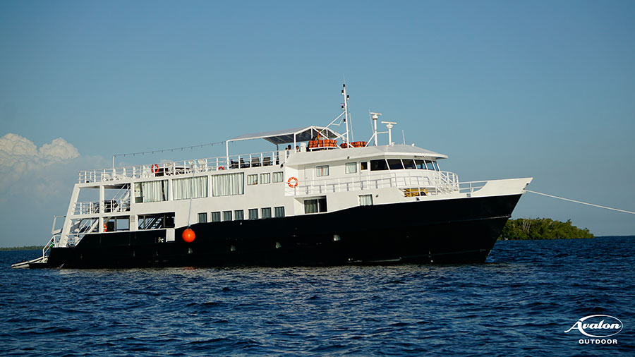 Garden Of The Queen, Cuba - Jardines Avalon III front